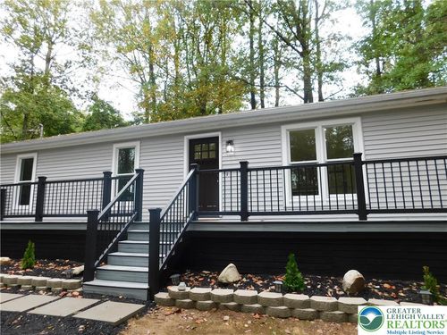 1405 Donalds Rd, Effort, PA, 18330-2107 | Card Image