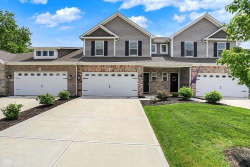6463 Wasco Dr, Whitestown, IN, 46075-7524 | Card Image