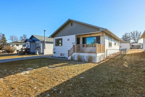 319 Saint Anne St, Rapid City, SD, 57701-5453 | Card Image