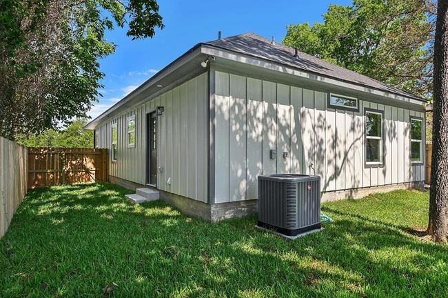 909 N Randolph Avenue, House other with 3 bedrooms, 2 bathrooms and null parking in Bryan TX | Image 16