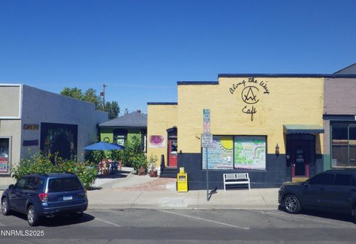 345 S Bridge St, Winnemucca, NV, 89445-3110 | Card Image