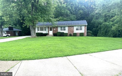 5683 Ravenel Ln, SPRINGFIELD, VA, 22151-2432 | Card Image