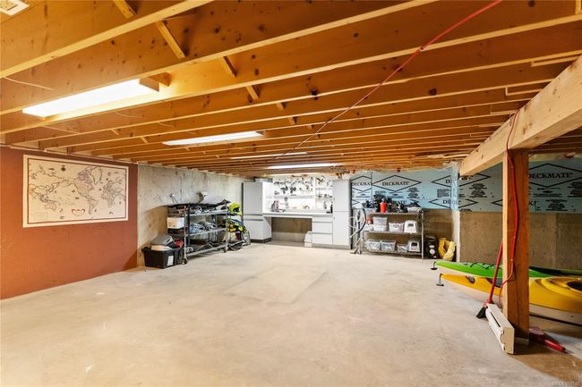 5274 Arbour Cres, Townhouse with 3 bedrooms, 2 bathrooms and 1 parking in Nanaimo BC | Image 32