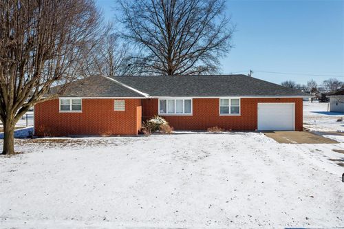 1015 Helvetia Drive, Highland, IL, 62249 | Card Image