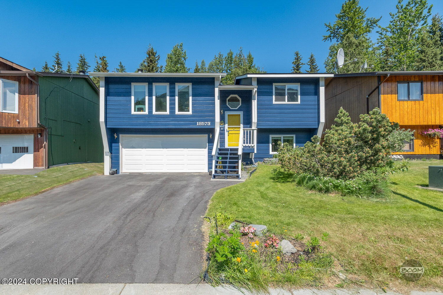 Mills Bay Dr, Eagle River, AK 99577