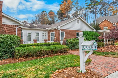 1001 Nuthatch Ct, High Point, NC, 27262-7411 | Card Image