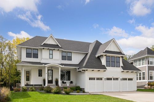 5195 Ranchview Ln N, Plymouth, MN, 55446-2188 | Card Image