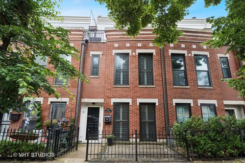 1648 N Bissell St, Chicago, IL, 60614-5504 | Card Image