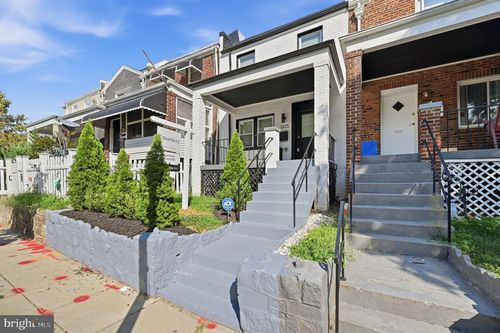 1325 Staples St Ne, WASHINGTON, DC, 20002-3925 | Card Image