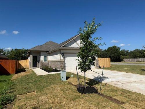 500 Gene Ray Avenue, Bertram, TX, 78605 | Card Image