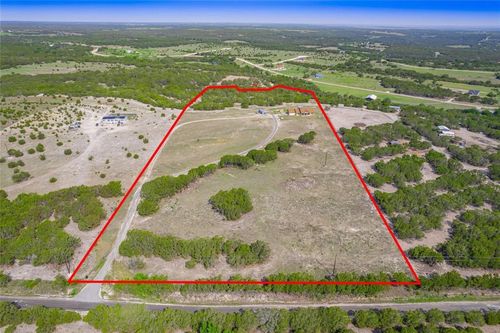 5840 County Road 202, Lampasas, TX, 76550-9121 | Card Image
