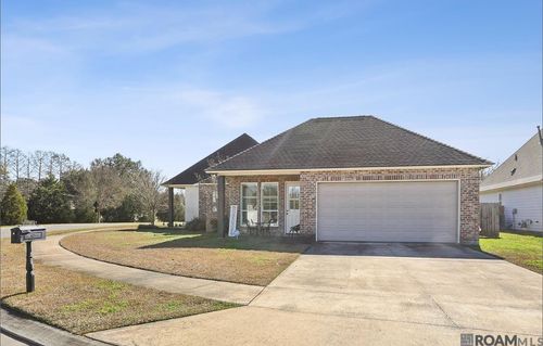 37348 Tilburg Pass, Geismar, LA, 70734-3345 | Card Image