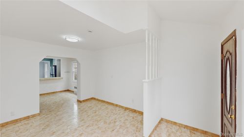 1373 E 55th St, Brooklyn, NY, 11234-3327 | Card Image