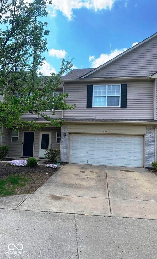 7034 Forrester Ln, Indianapolis, IN, 46217-8792 | Card Image