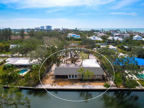 615 Buttonwood Dr, Longboat Key, FL, 34228-2922 | Card Image