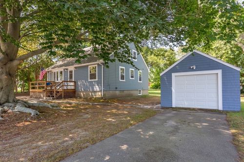 156 4th St, Somerset, MA, 02726-3109 | Card Image