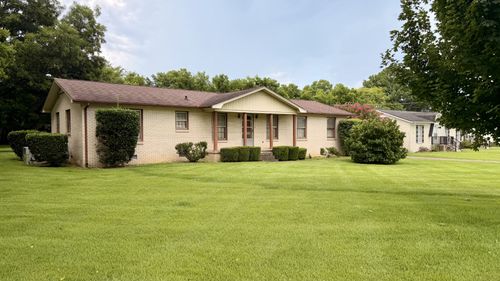 229 Robin Hood Rd, Pulaski, TN, 38478 | Card Image