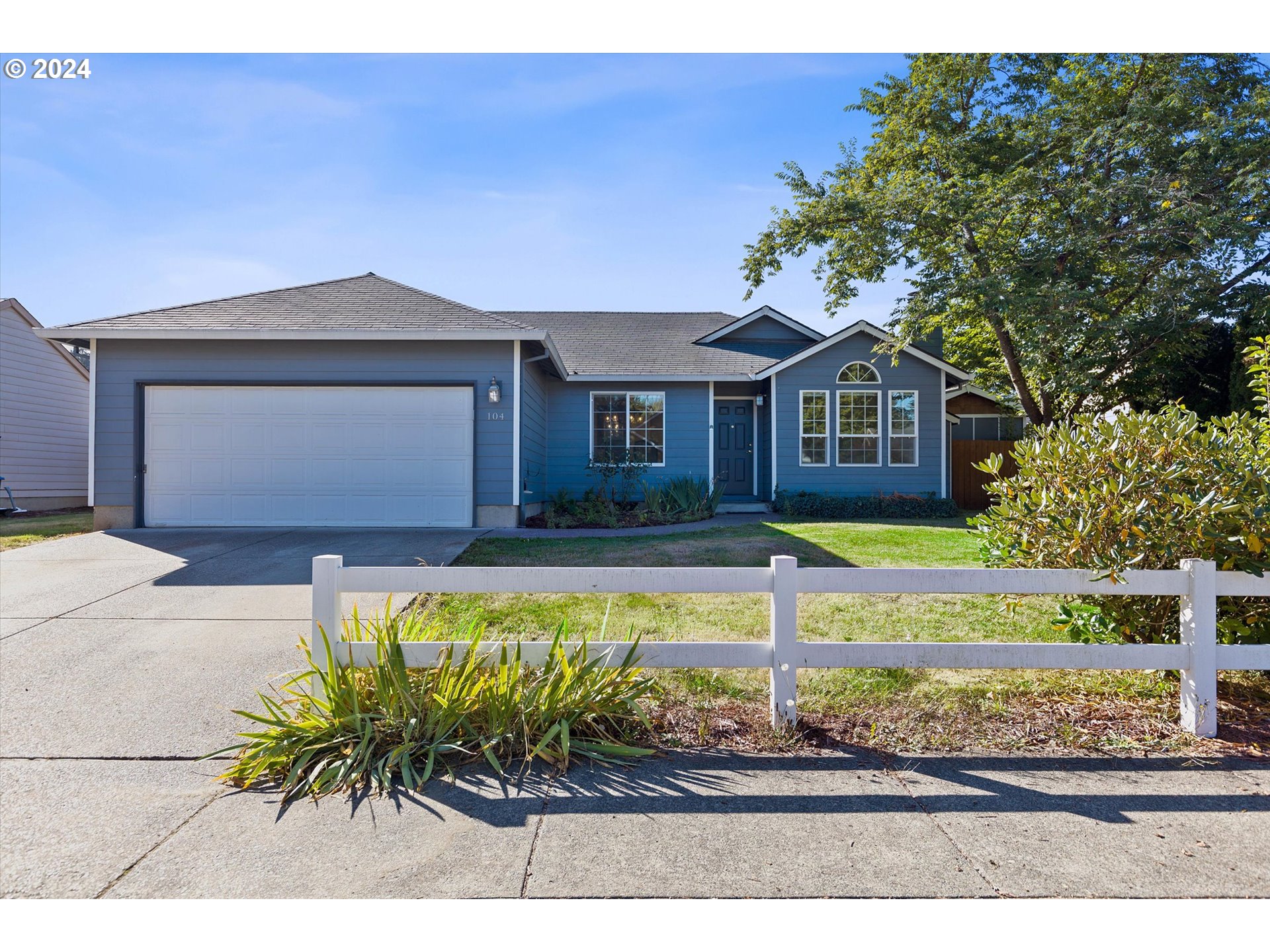 Ashley Ct, Dayton, OR 97114