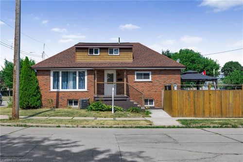 55 Allan Ave, Hamilton, ON, L8H2C8 | Card Image