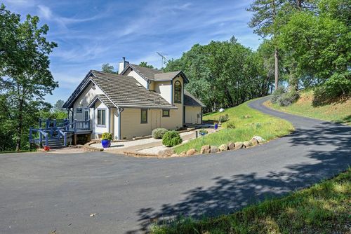 3120 Verde Robles Court, Camino, CA, 95709 | Card Image