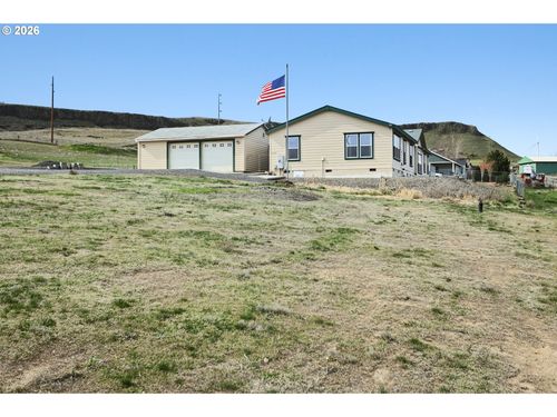 1265 Wright Rd, Arlington, OR, 97812-2075 | Card Image