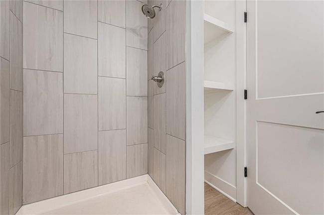 22903 W 72 Nd Ter, Townhouse with 4 bedrooms, 4 bathrooms and null parking in Shawnee KS | Image 25