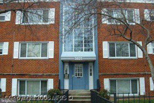 c-204-3825 Hamilton St, HYATTSVILLE, MD, 20781-1832 | Card Image