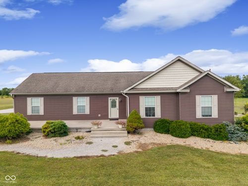 11972 E County Road 50 N, Seymour, IN, 47274-7572 | Card Image