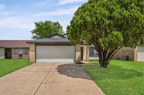 19226 Cypress Canyon Dr, Katy, TX, 77449-4037 | Card Image