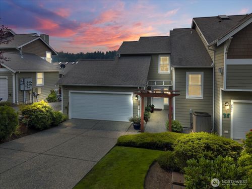 g101-910 Medical Center Dr, Arlington, WA, 98223-1704 | Card Image