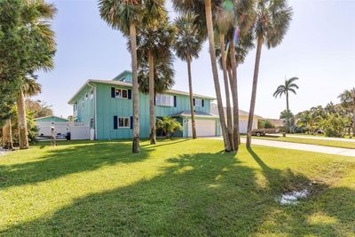 623 Cumberland Drive, House other with 4 bedrooms, 3 bathrooms and null parking in Flagler Beach FL | Image 3