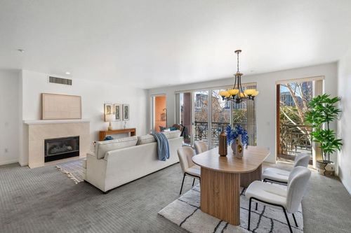 apt-504-130 E San Fernando St, San Jose, CA, 95112-7414 | Card Image