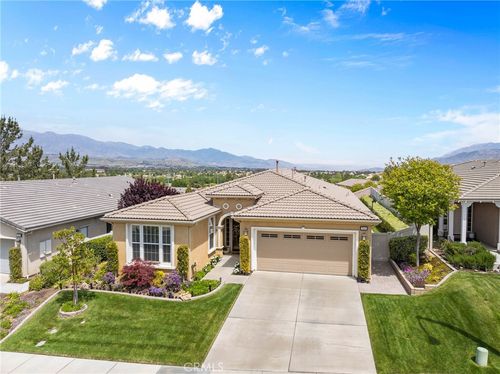 316 Spanos Park, Beaumont, CA, 92223-3409 | Card Image