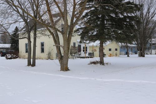 357 5th Ave Sw, Perham, MN, 56573-1450 | Card Image