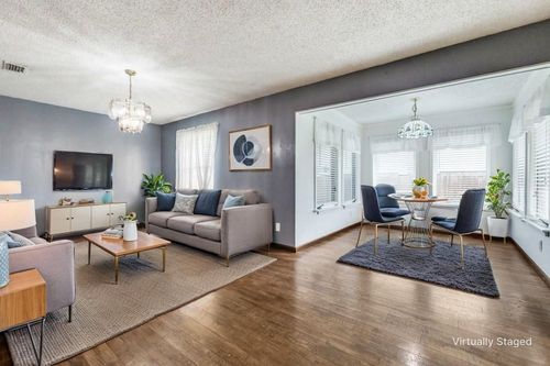 2918 Owen Ln, Mesquite, TX, 75150-3924 | Card Image