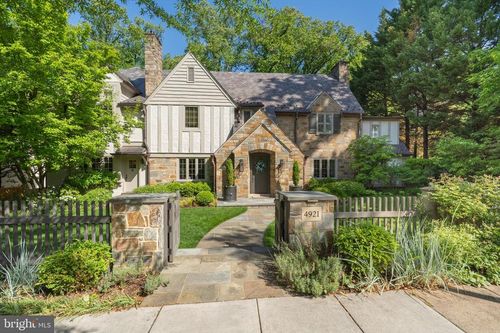 4921 Quebec St Nw, WASHINGTON, DC, 20016-3230 | Card Image