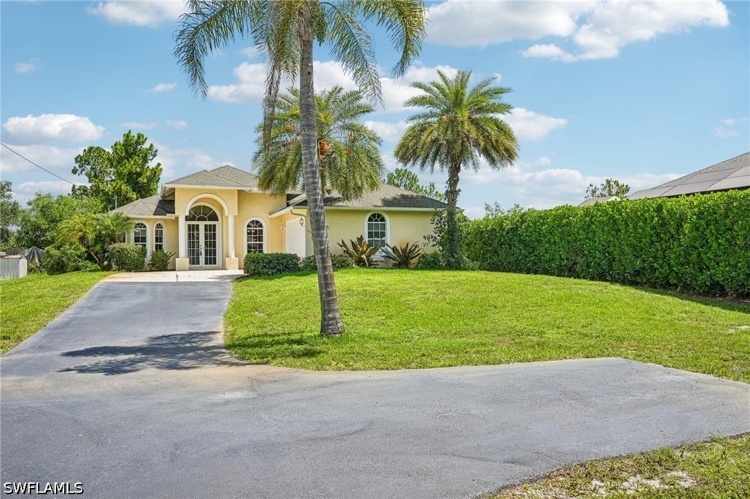 Residential in Naples 3