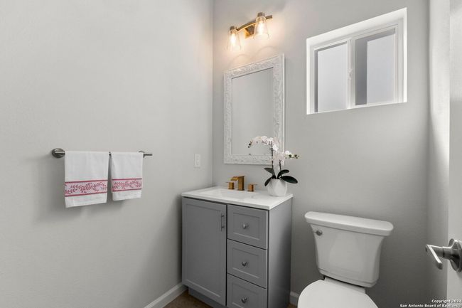6 - 1002 Morningside Dr, Townhouse with 3 bedrooms, 3 bathrooms and null parking in Terrell Hills TX | Image 9