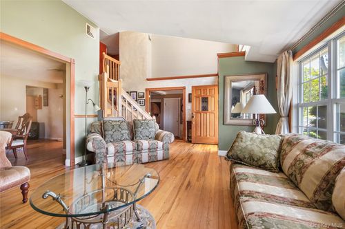 12 Elk Ln, South Setauket, NY, 11720-1326 | Card Image