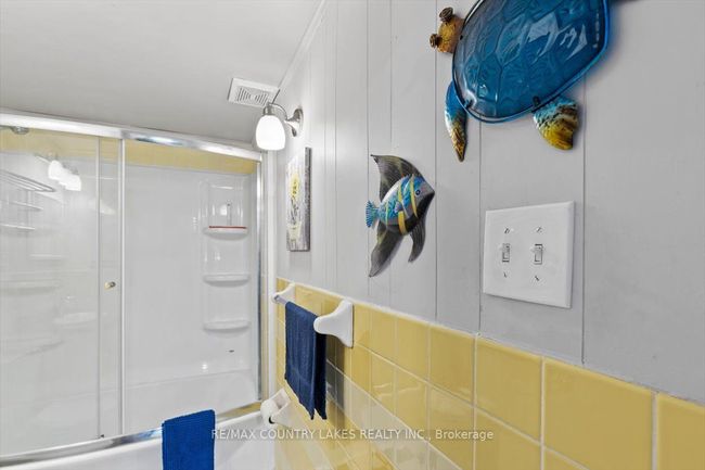 38 Macpherson Cres, House other with 3 bedrooms, 1 bathrooms and 6 parking in Kirkfield ON | Image 11