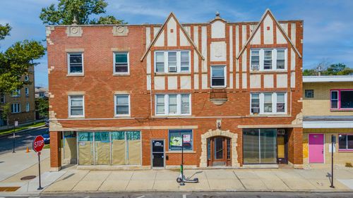 c2-2702 N Laramie Ave, Chicago, IL, 60639-1882 | Card Image