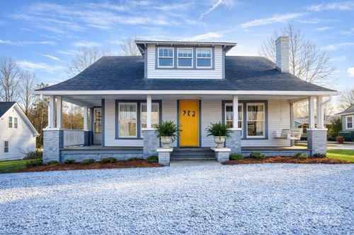 508 S Main St, Troutman, NC, 28166-9558 | Card Image