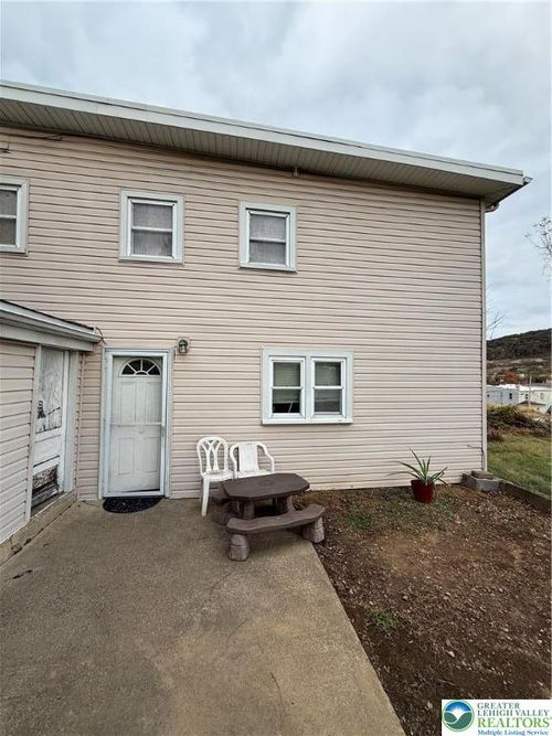 apt-5-906 Line St, EASTON, PA, 18042-7367 | Card Image