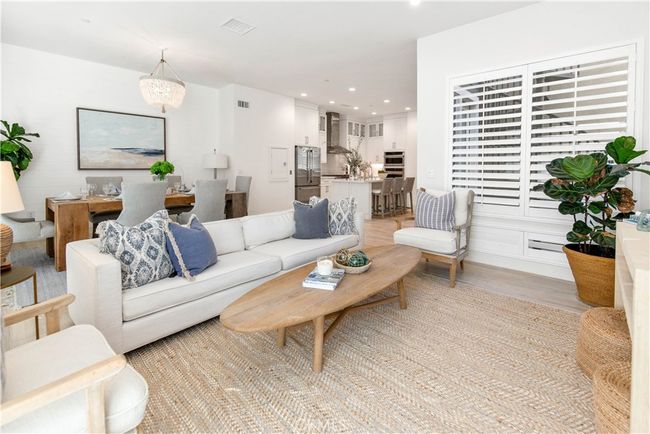 2046 Doheny Pl, Condo with 3 bedrooms, 4 bathrooms and 2 parking in Capistrano Beach CA | Image 14