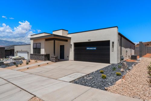 4258-1919 S Queens Garden Dr, Washington, UT, 84780-8660 | Card Image