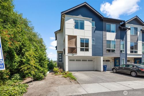 apt-b1-14715 Admiralty Way, Lynnwood, WA, 98087-5986 | Card Image