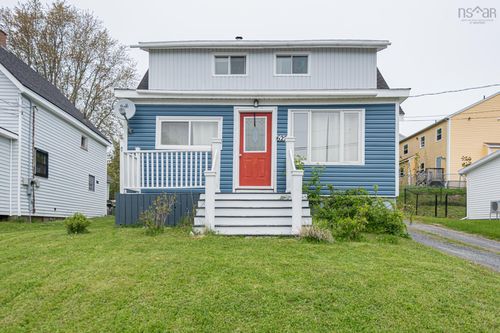 622 Lorne Street, New Glasgow, NS, B2H4L3 | Card Image