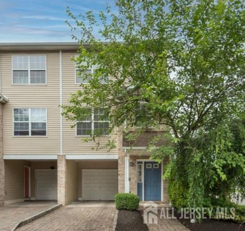 1 44th St, Maplewood, NJ, 07040-3017 | Card Image