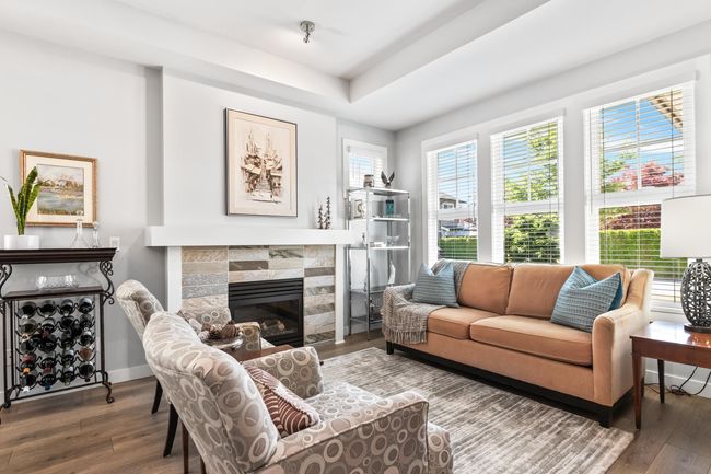 41 - 19452 Fraser Way, Townhouse with 3 bedrooms, 3 bathrooms and 4 parking in Pitt Meadows BC | Image 4