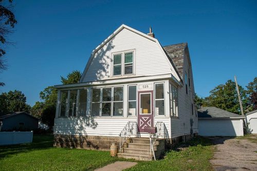 528 N Broadway St, Spring Valley, MN, 55975-1108 | Card Image